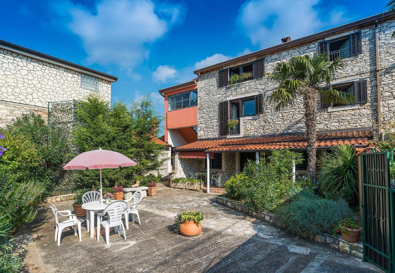 Apartmani Mirjana Umag Exterior photo